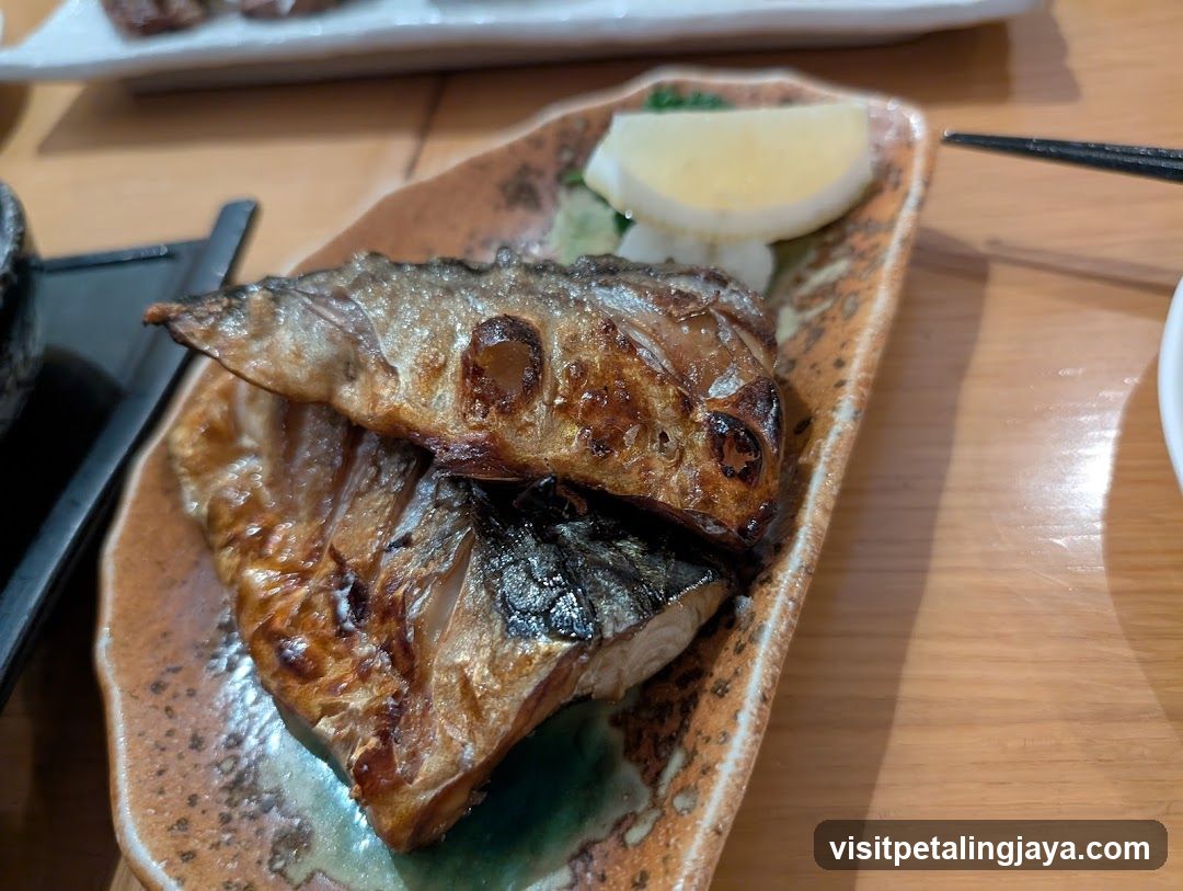 Grilled Fish with Lemon and Ginger