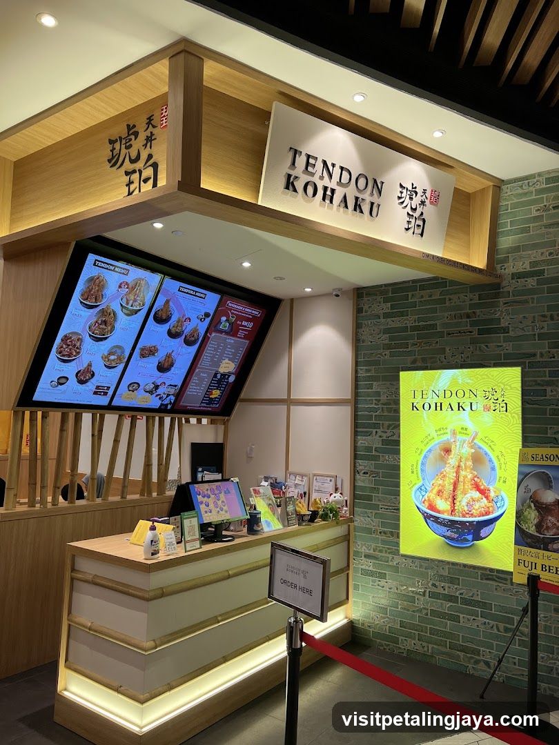 Tendon Kohaku Storefront Interior View