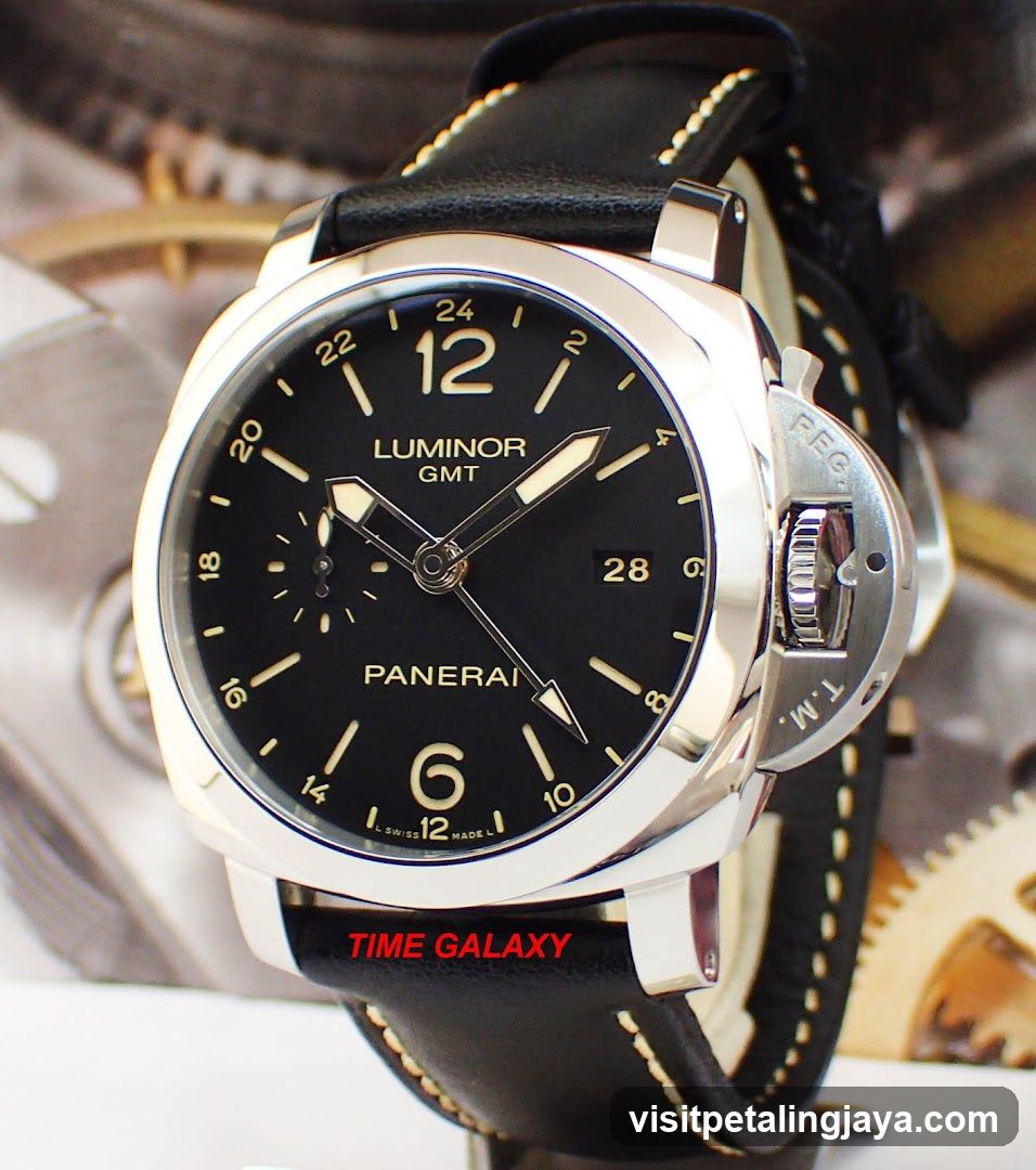 Panerai Luminor GMT Watch