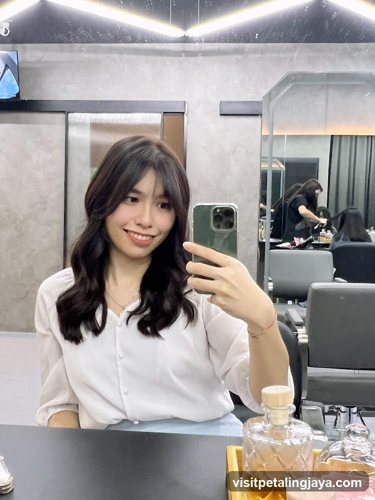 Hair Salon Interior Selfie