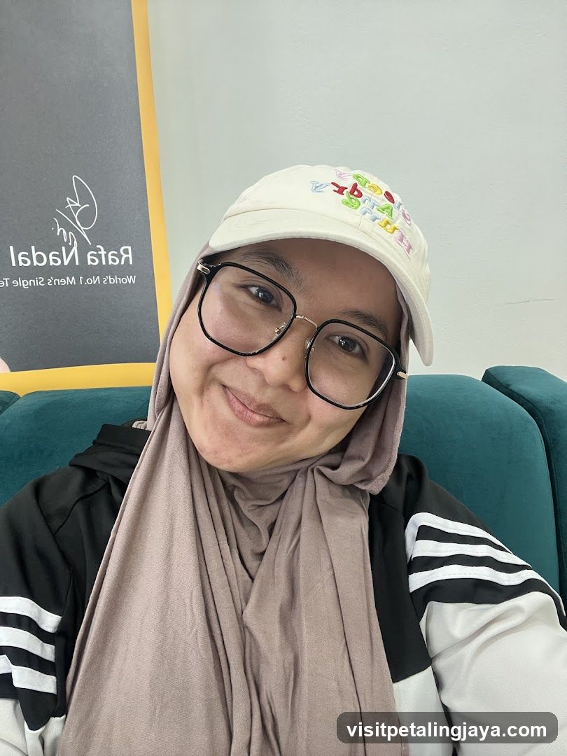 Selfie with Hat and Hijab