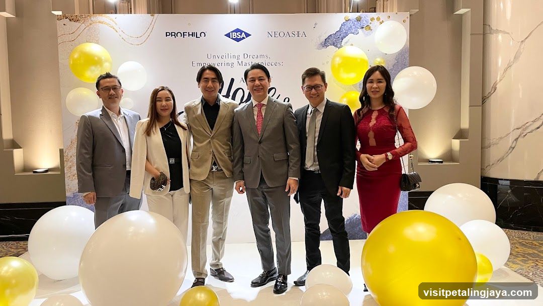 Corporate Event Group Photo