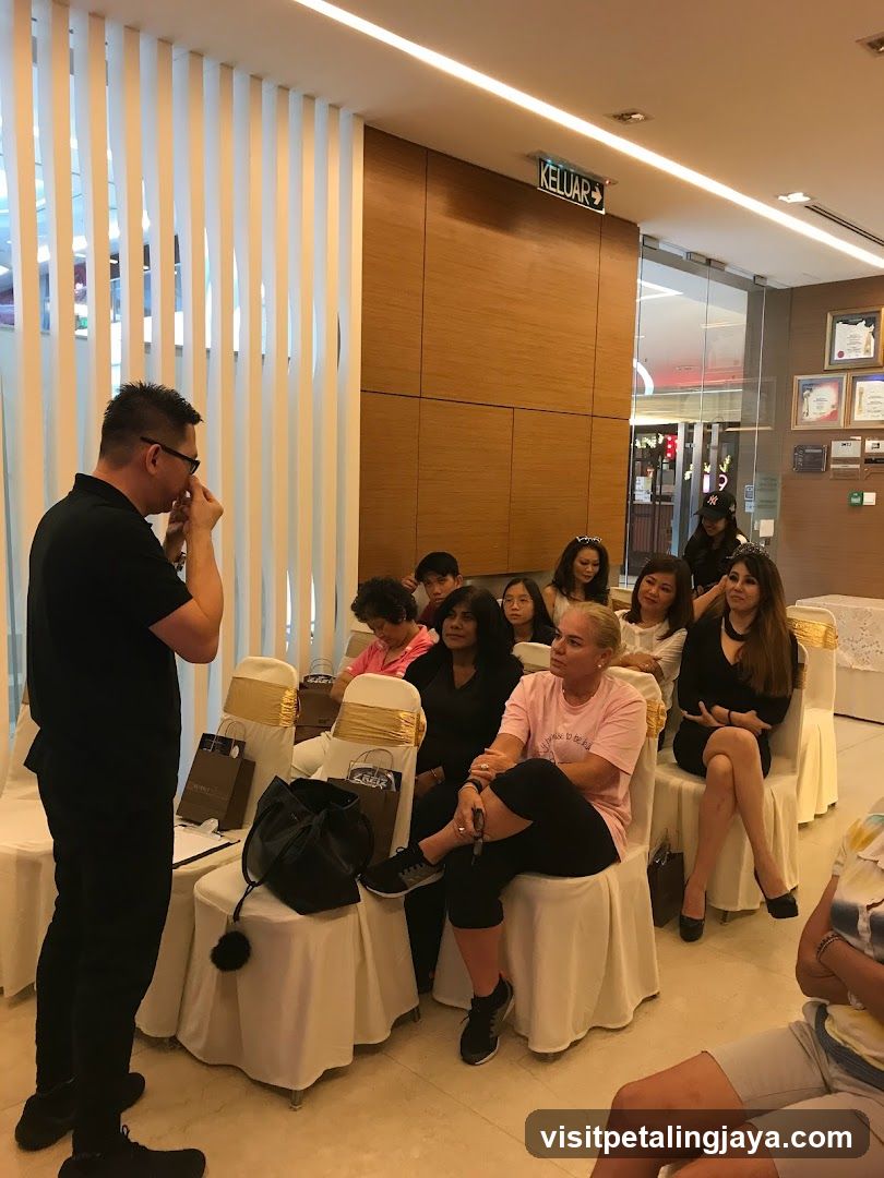 Indoor Group Presentation or Seminar