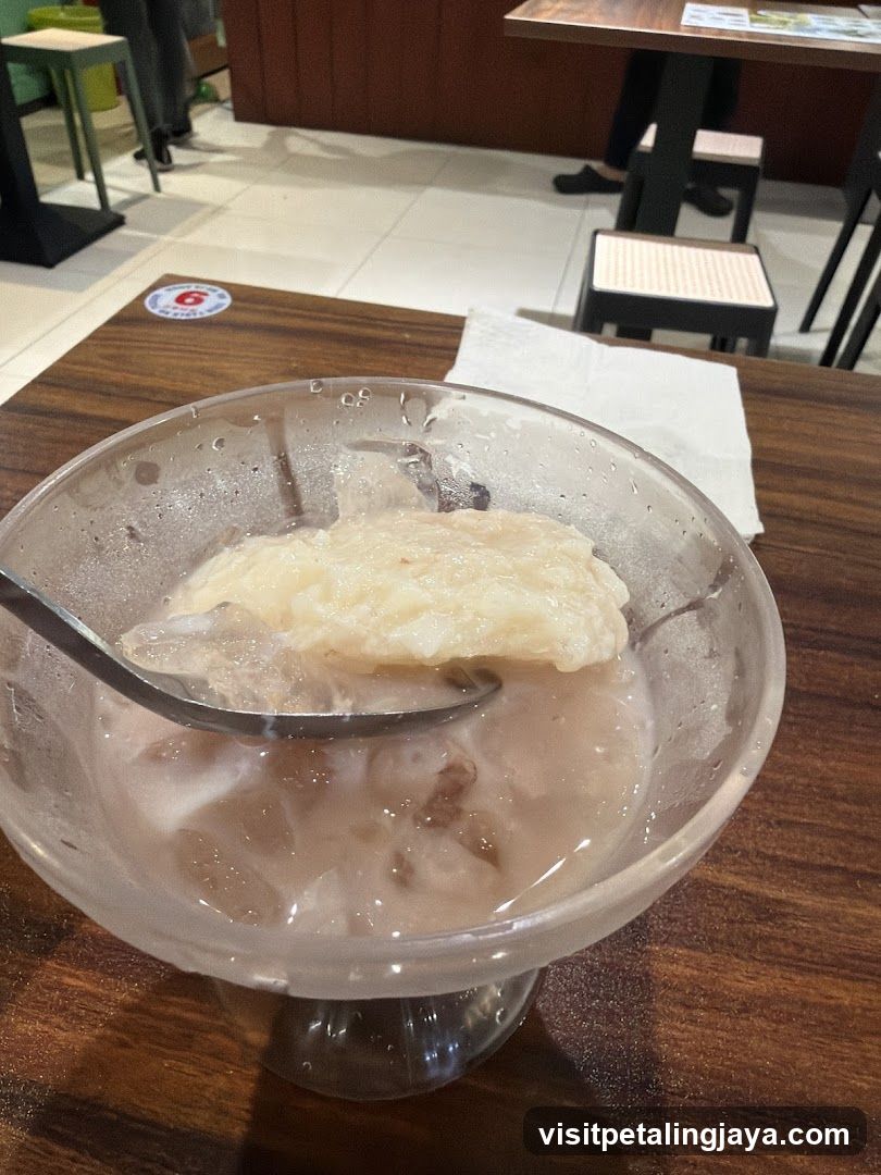 Dessert Bowl with Spoon