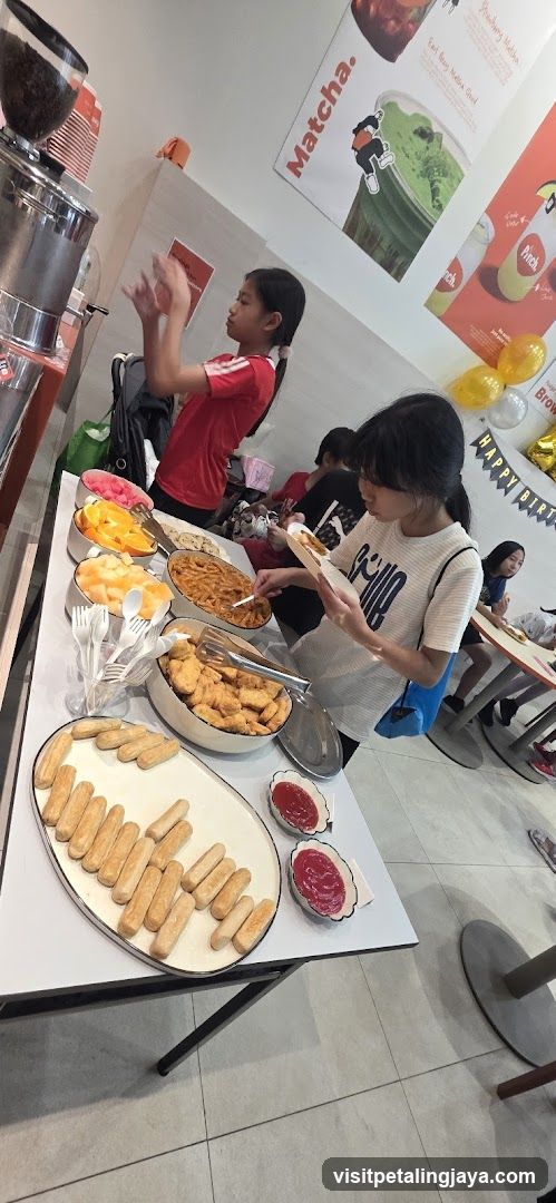 Buffet Food Display