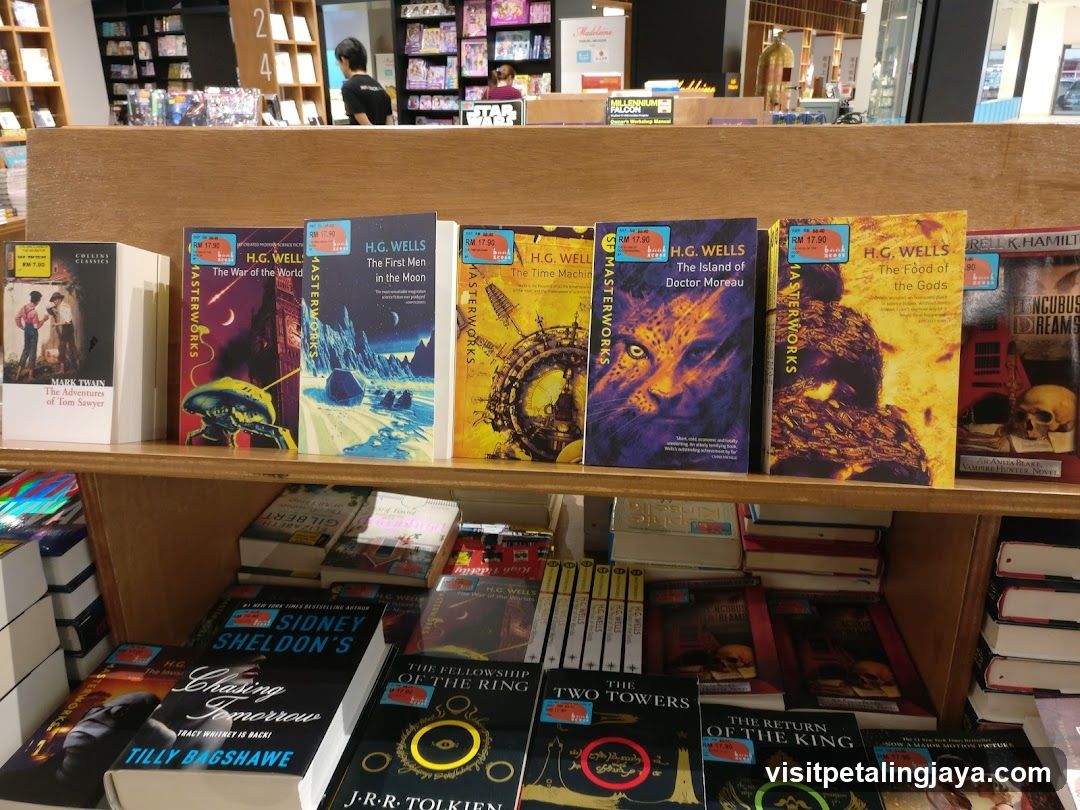 Bookstore Interior Display
