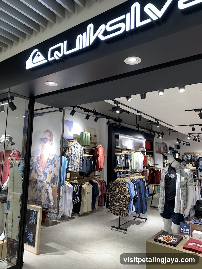 Quiksilver Roxy - 1 Utama Shopping Centre