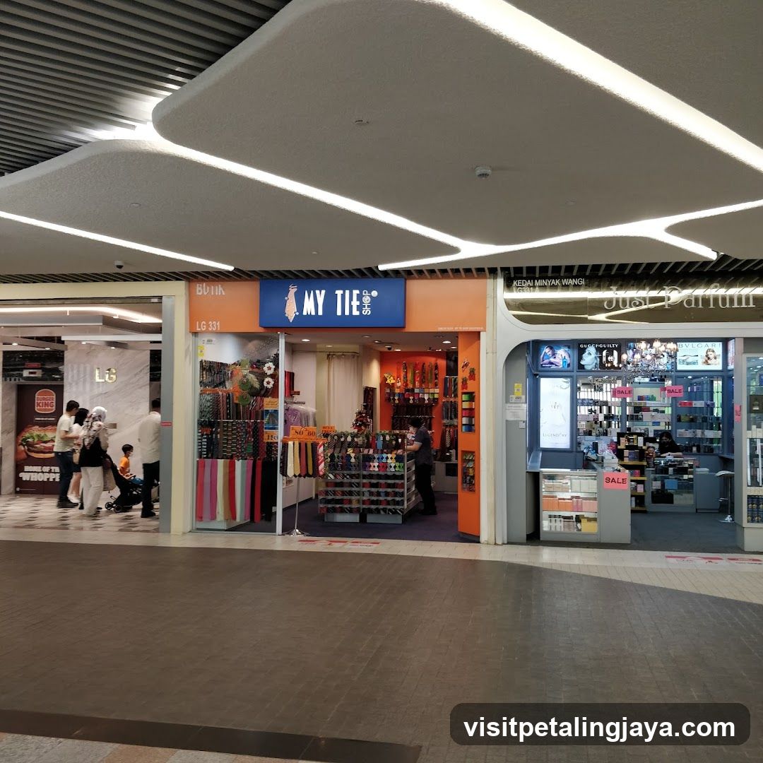 Pejabat Pos One Utama, Bandar Utama