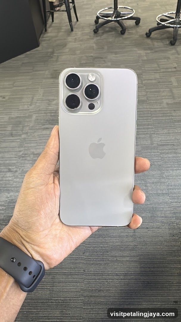 Puteri Telefon Dan aksesori