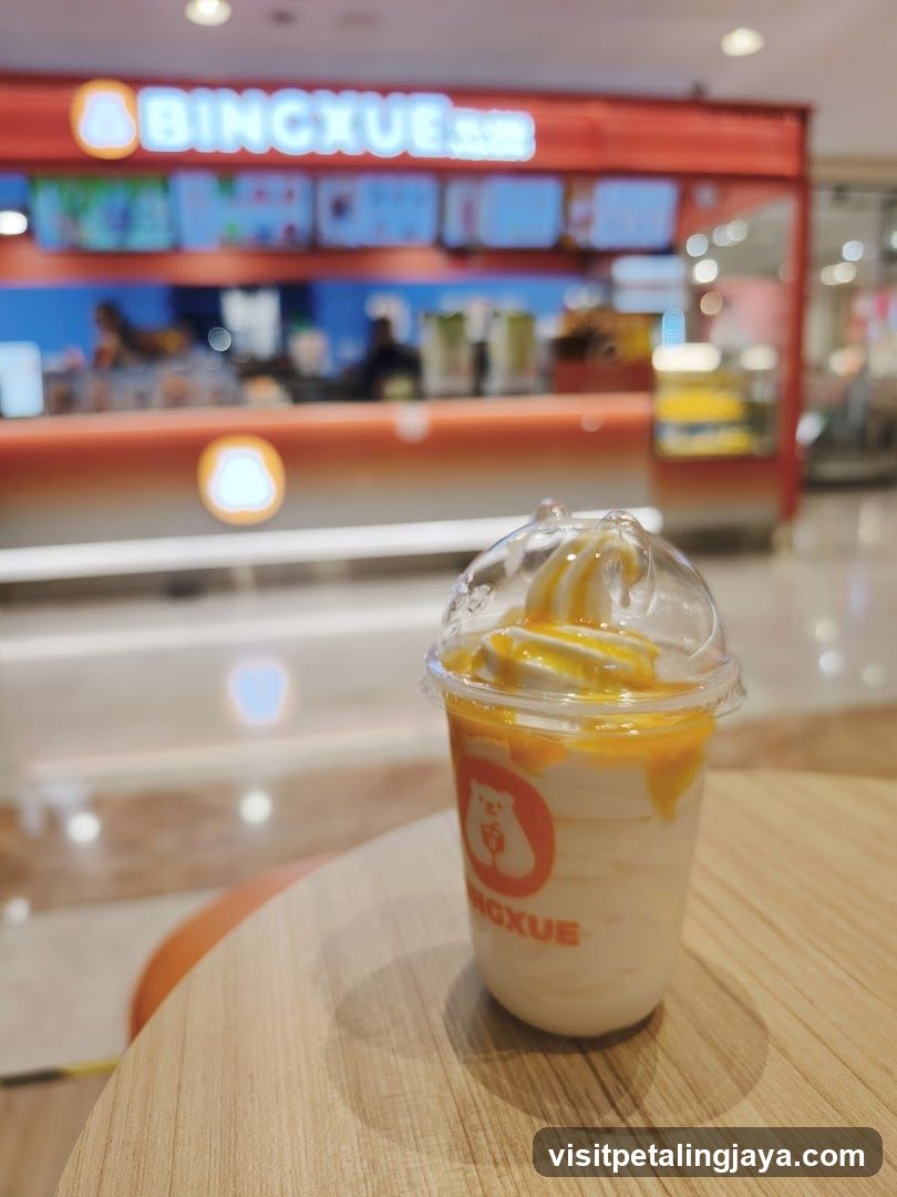 Bingxue Drink in Mall