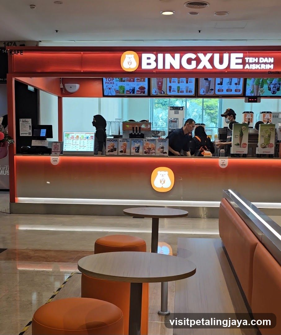 Bingxue Store Interior
