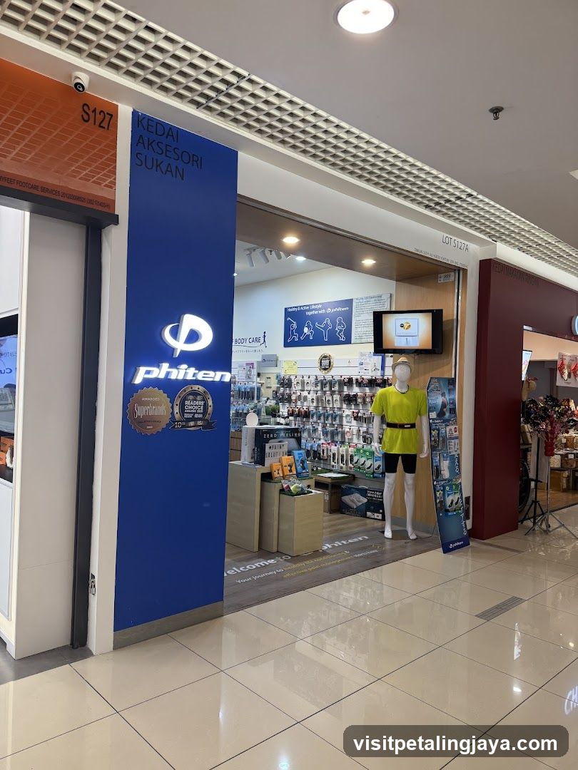 Phiten Store Interior