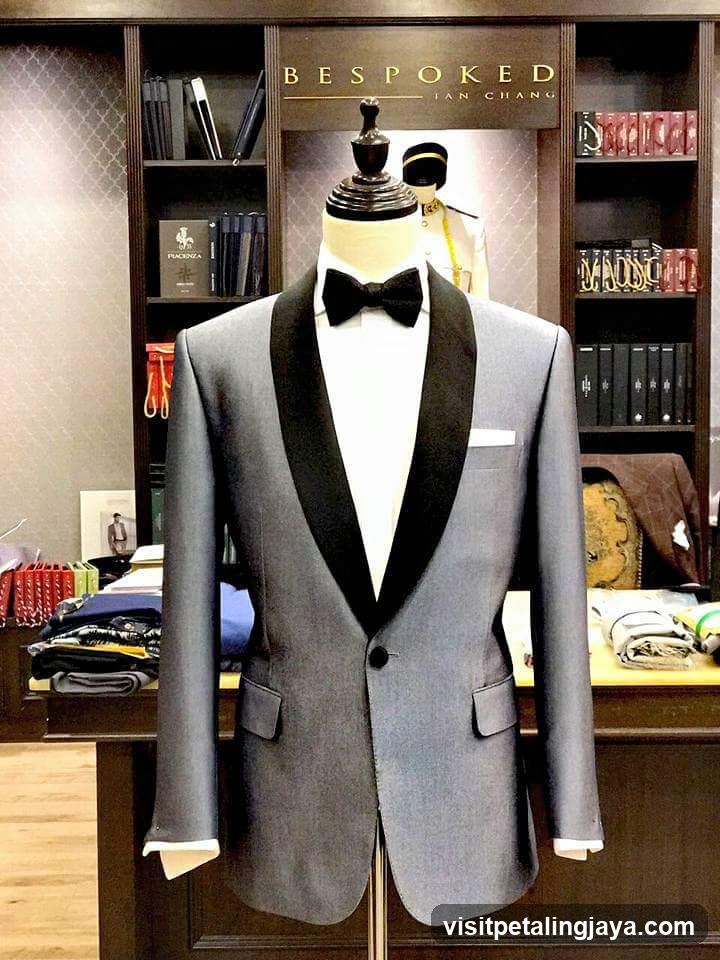 Bespoked Tuxedo Display