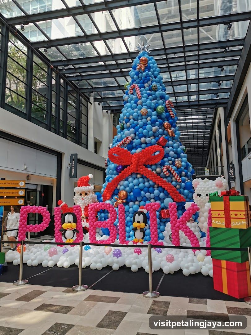 Christmas Balloon Display