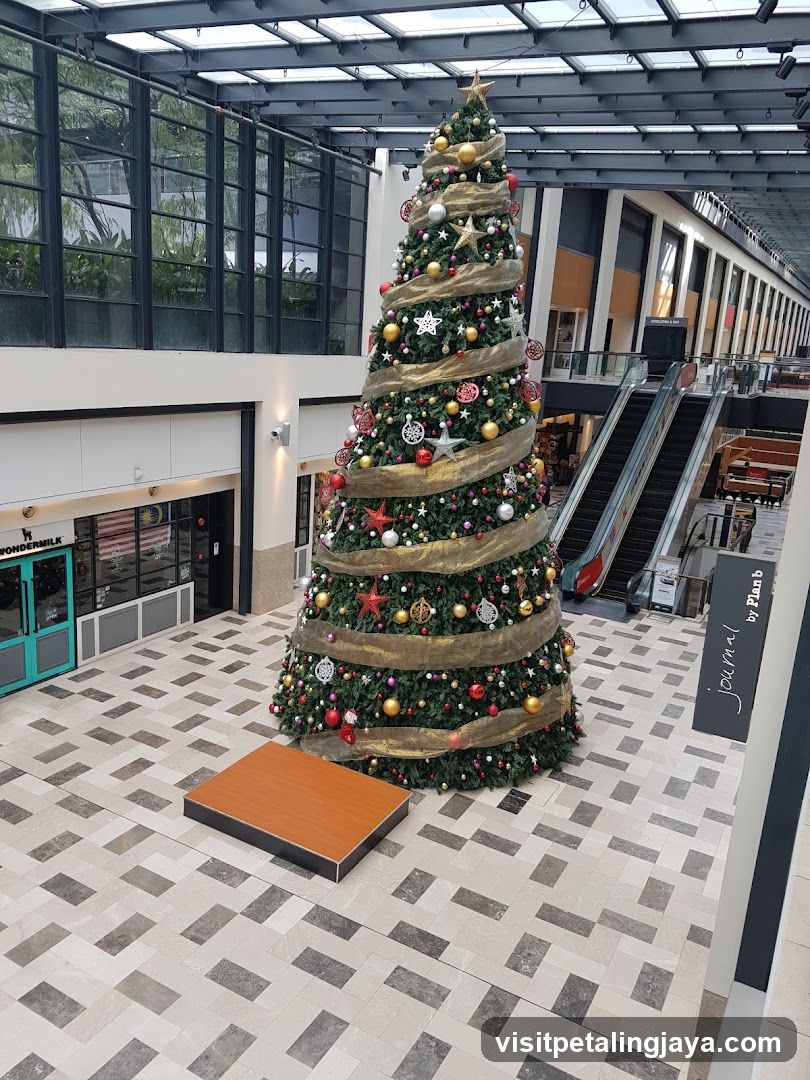 Christmas Tree in Mall