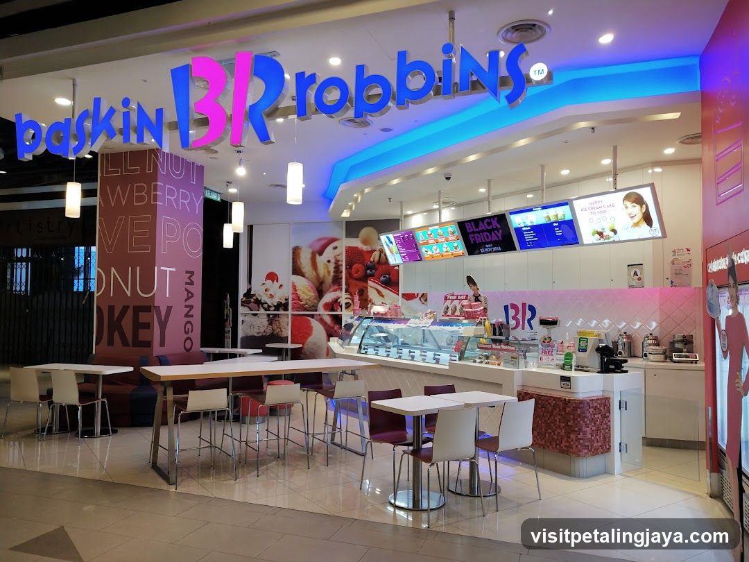 Baskin Robbins Store Interior