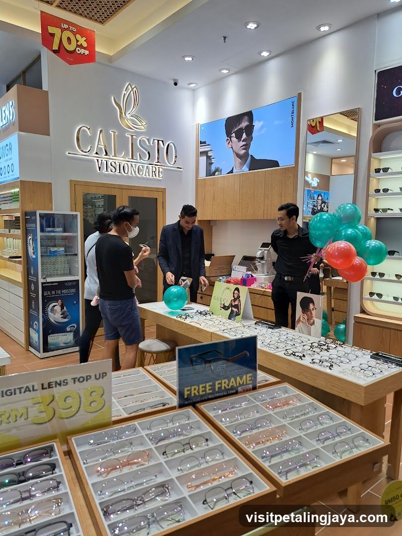 Calisto Visioncare Store Interior