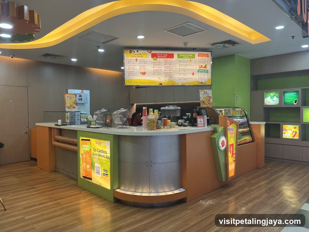 Juice Bar Interior Counter
