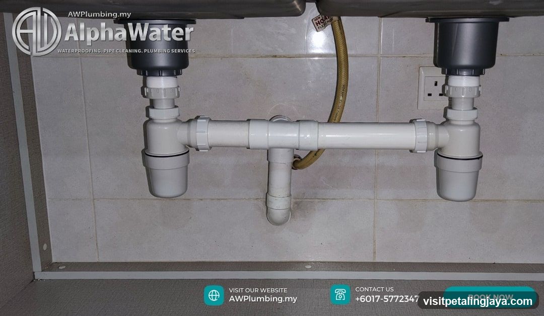 Under-sink plumbing system