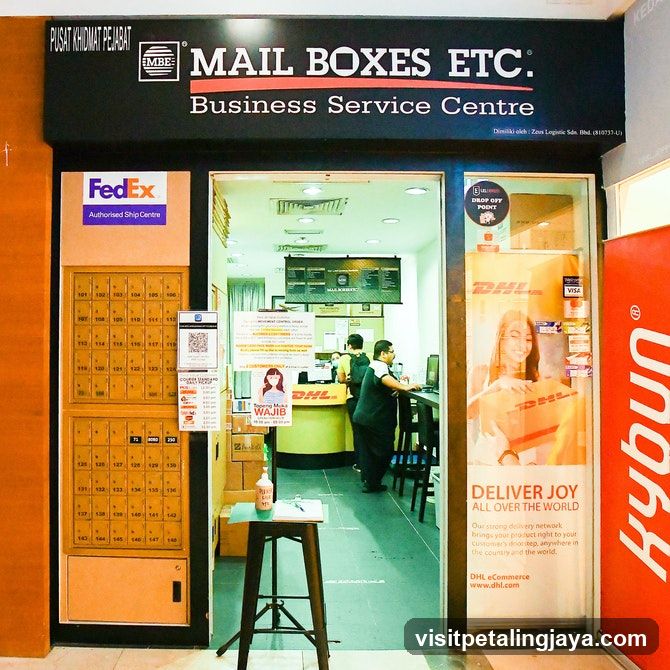 Mail Boxes Etc.