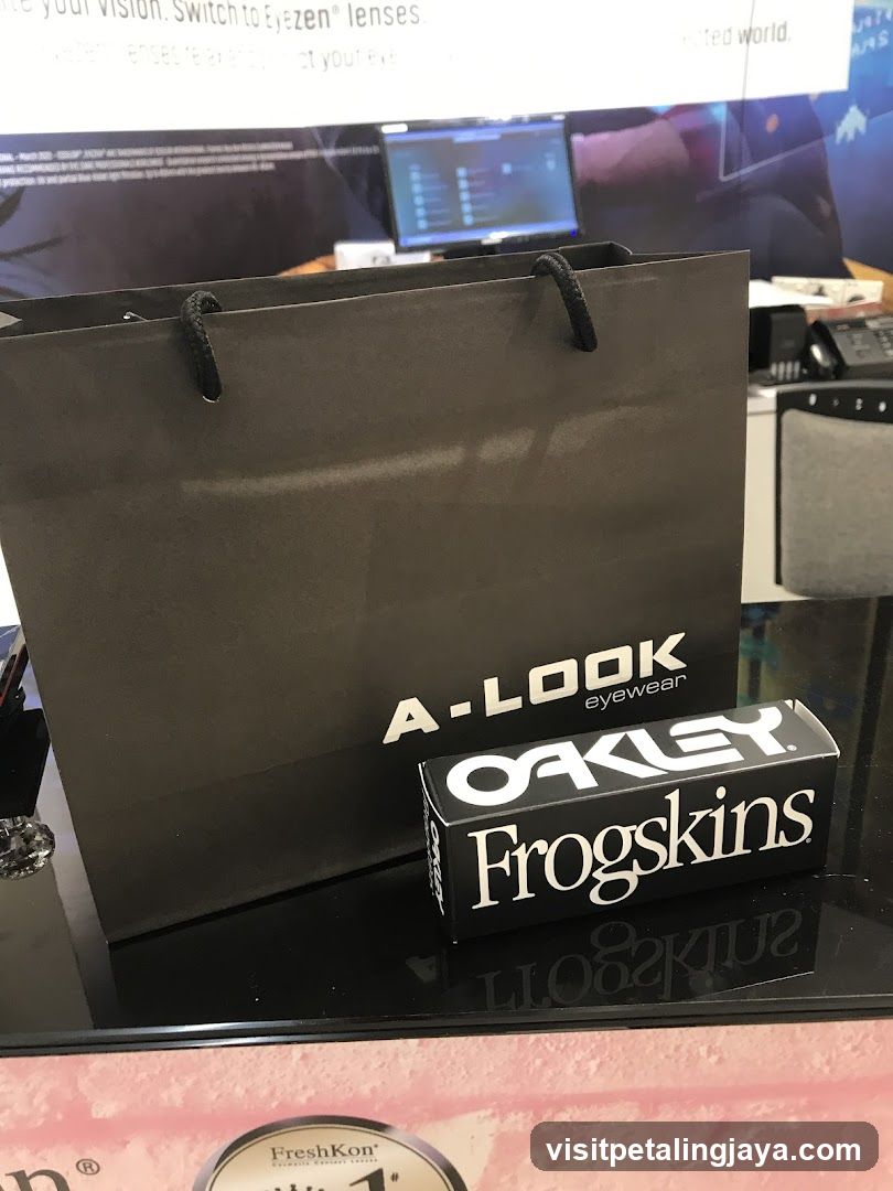 Retail Interior Display