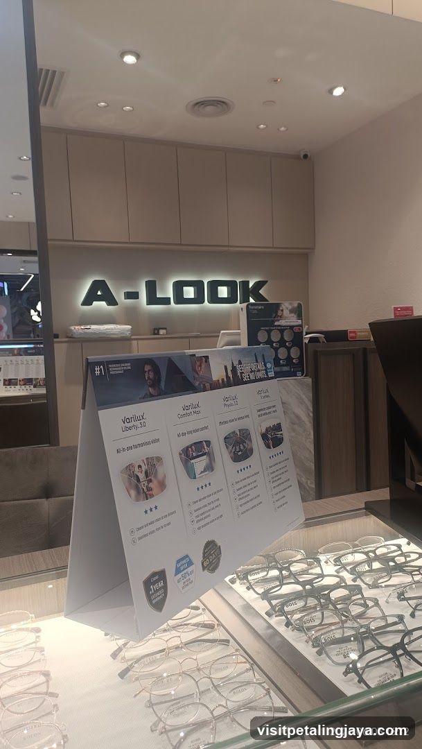 A-LOOK Store Interior
