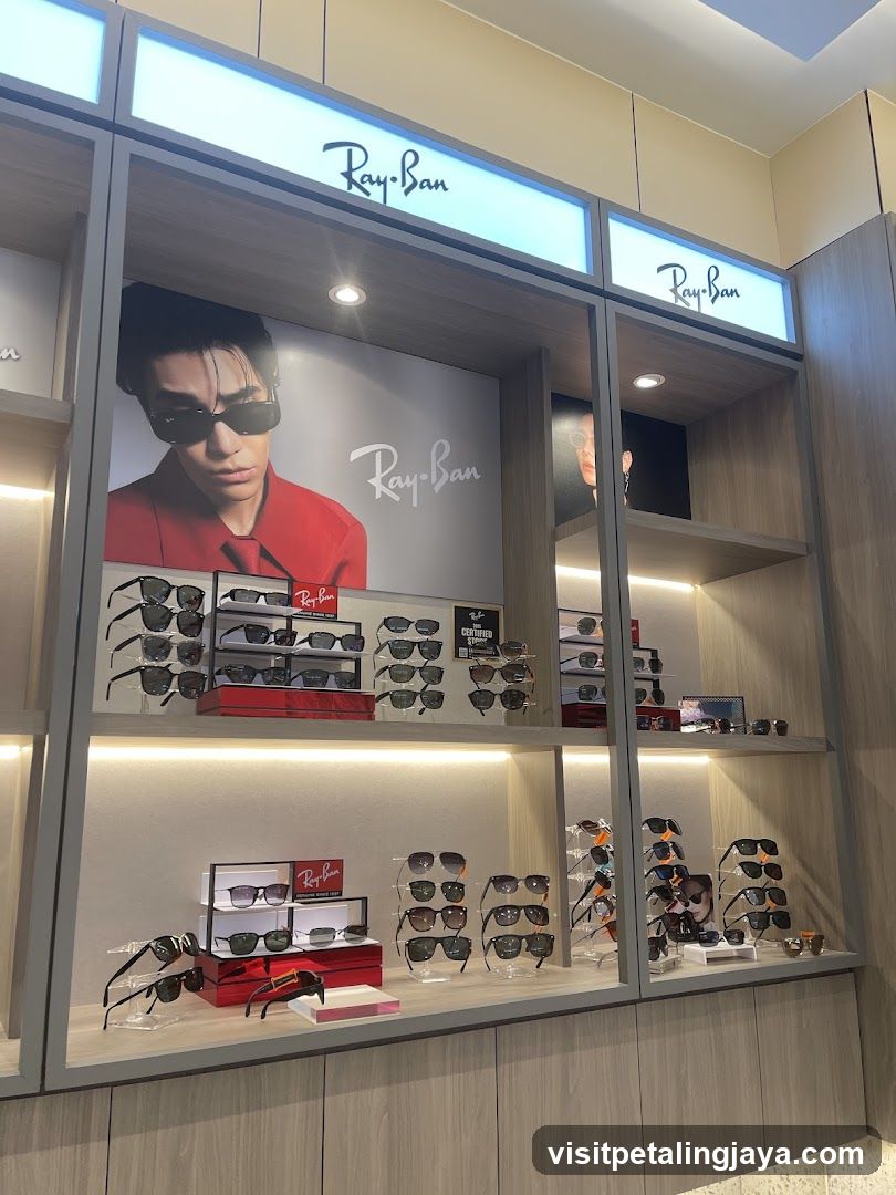 Ray-Ban Store Interior