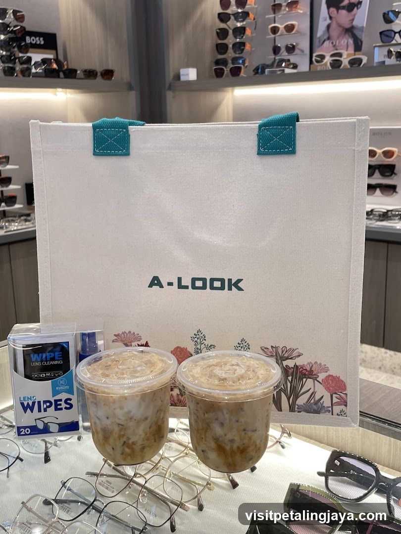 A-LOOK Store Interior