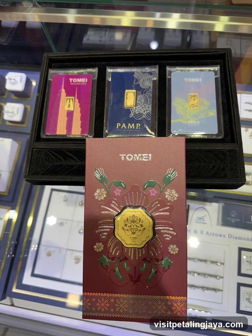 Tomei Gold Bar Set Display