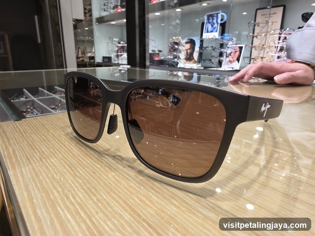 Sunglasses Display