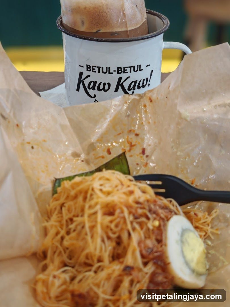 Nasi Lemak with Kopi Cendol