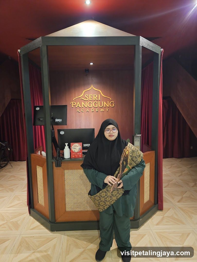 Seri Panggung Academy Reception Area