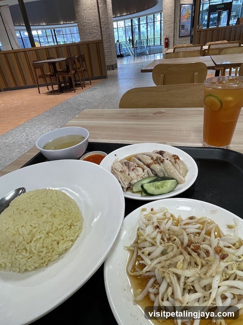 Hainanese Chicken Rice Meal