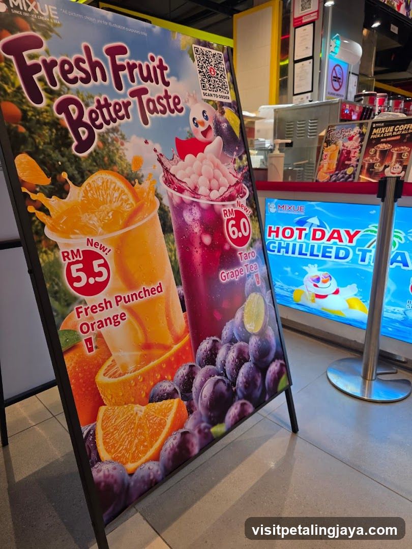Mixue Beverage Stand Interior