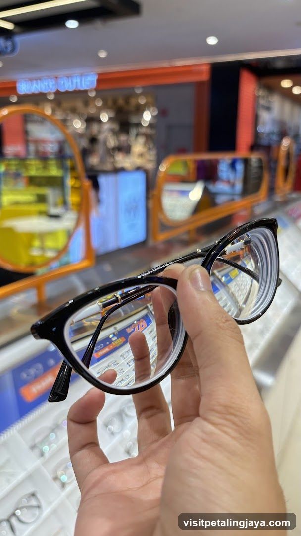 O.W.L Eyewear Sunway Carnival