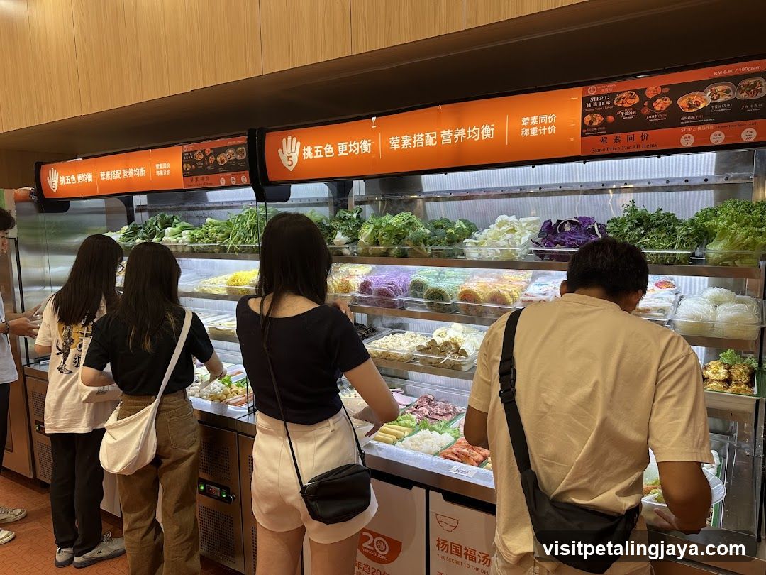 Food Selection Area