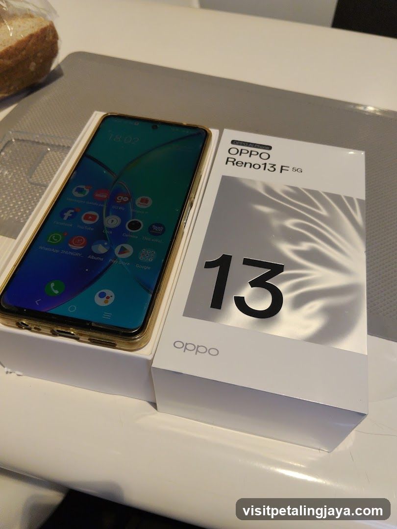 OPPO Reno13 F 5G Smartphone Unboxing