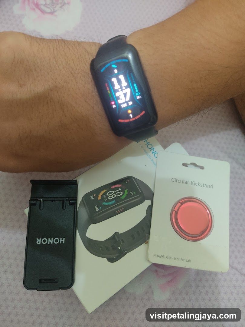Honor Smartwatch and Accessories