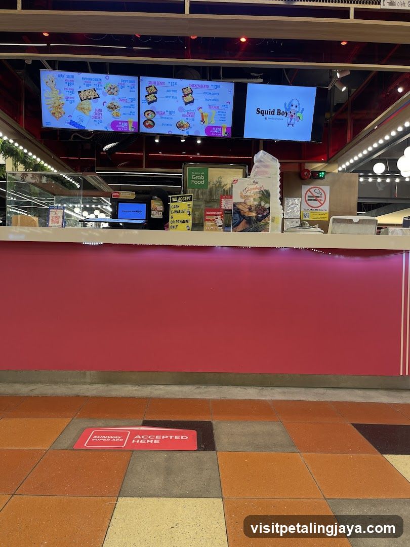 Squid Boy Counter Interior