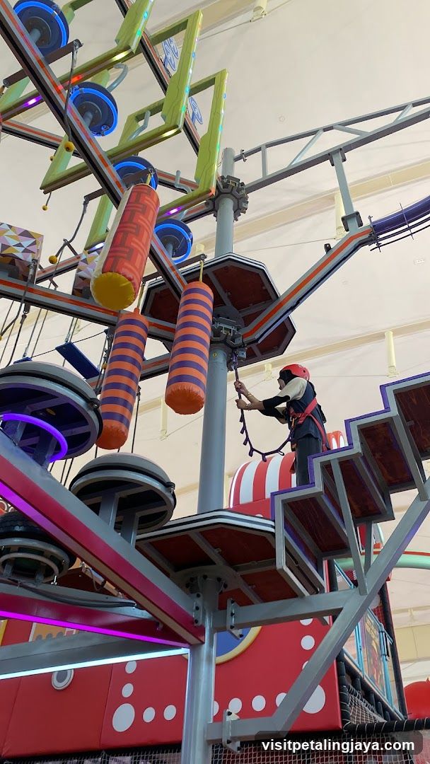 Indoor Adventure Park Structure