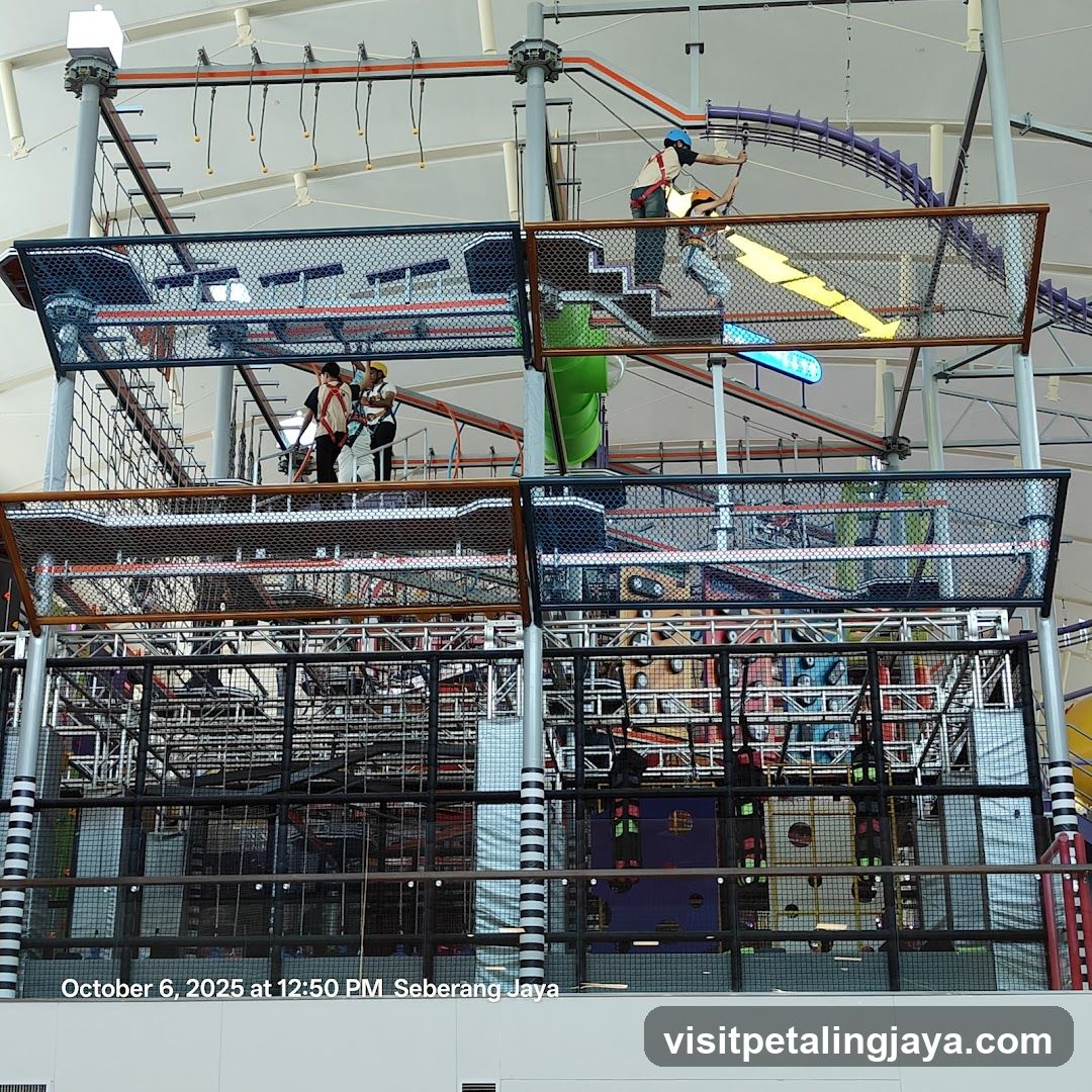 Indoor Adventure Park Structure