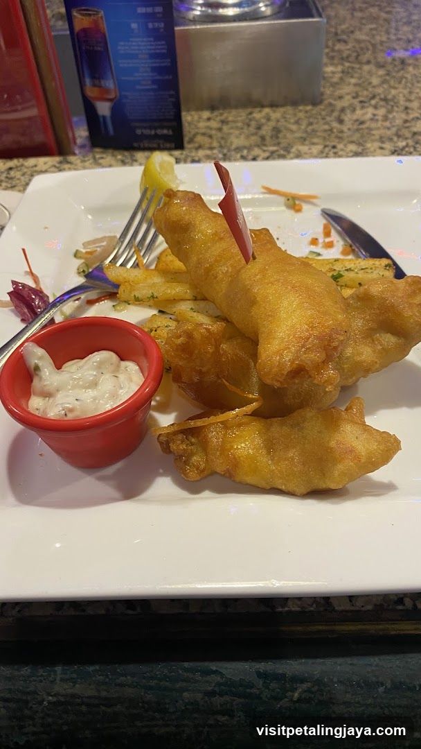 Fish and Chips with Tartar Sauce
