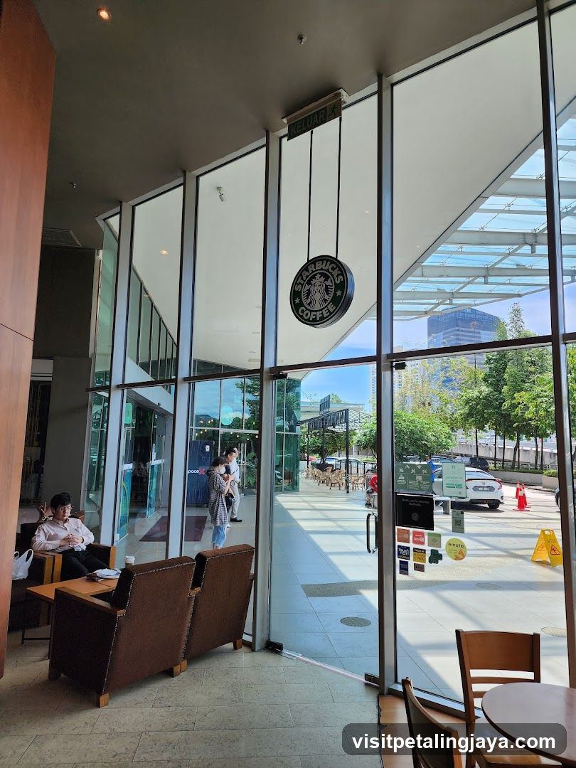 Starbucks 3 Damansara