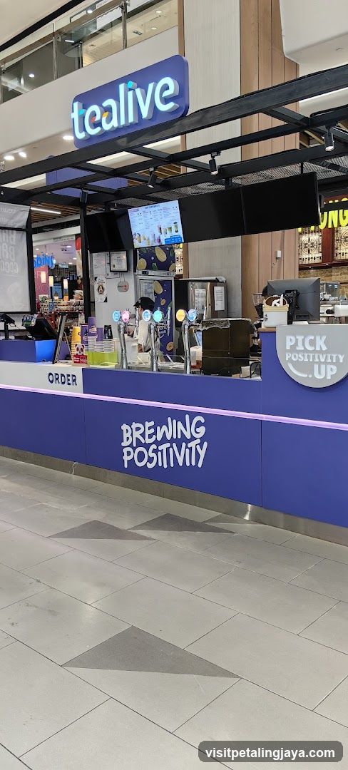 Tealive Counter Interior