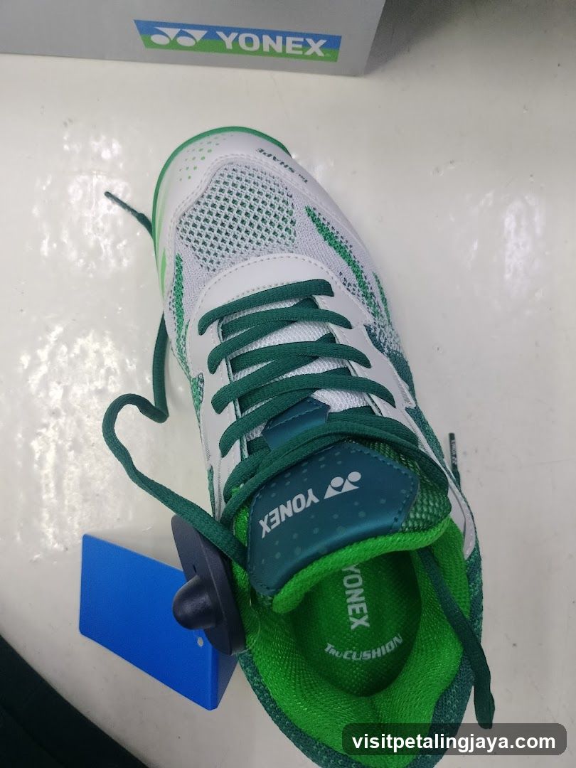 Yonex Shoe Display