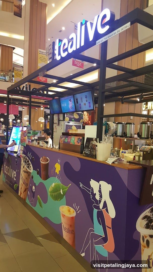 Tealive Store Interior