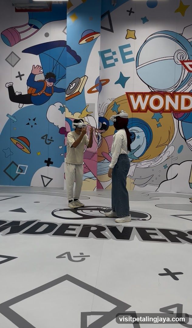 VR Experience Interior
