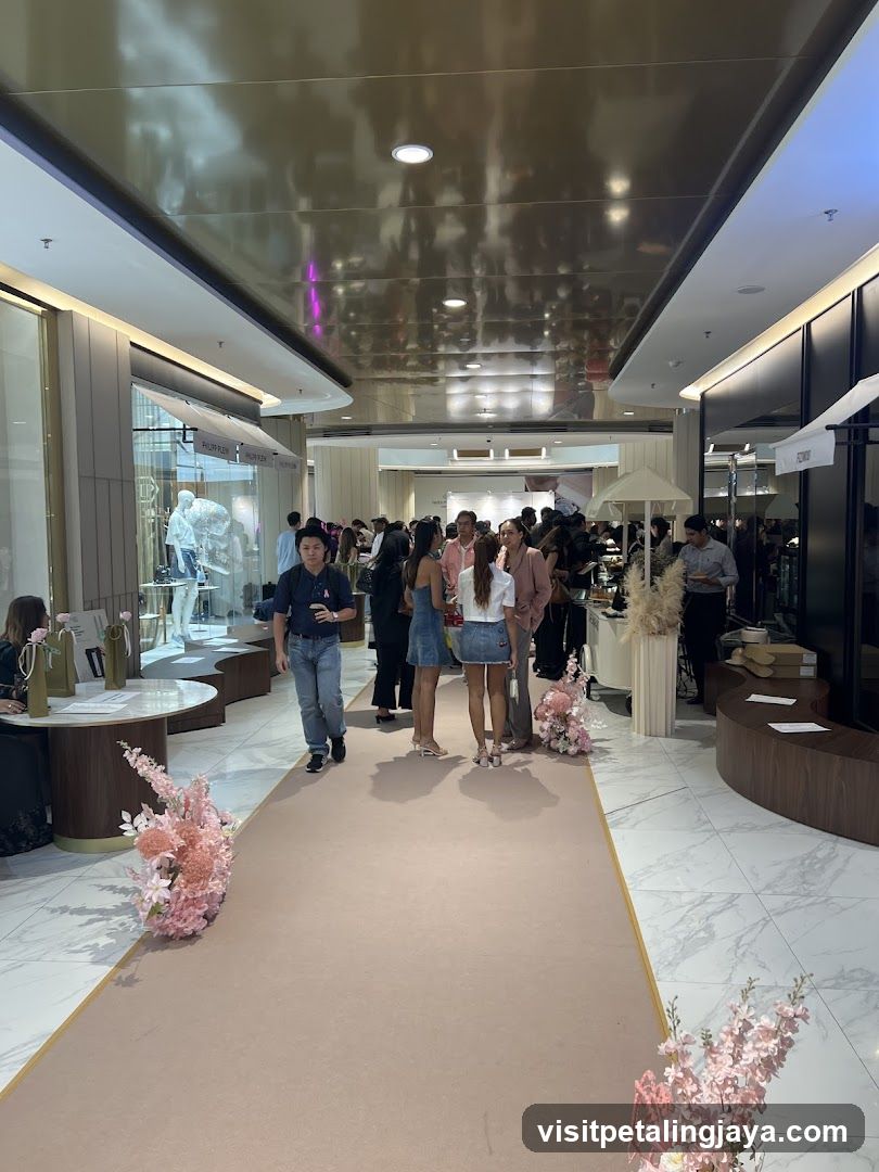 Fashion Store Interior Event