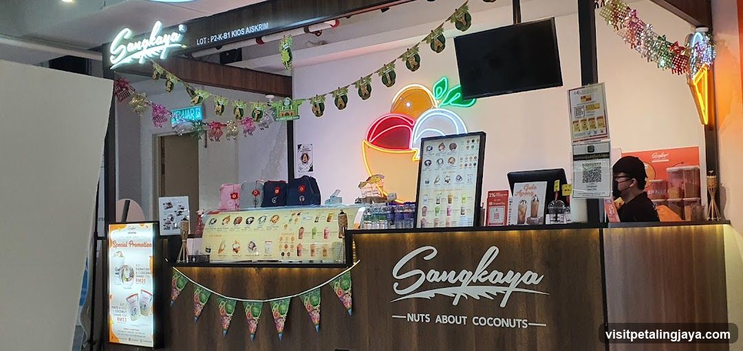 Sangkaya Nuts About Coconuts Interior View