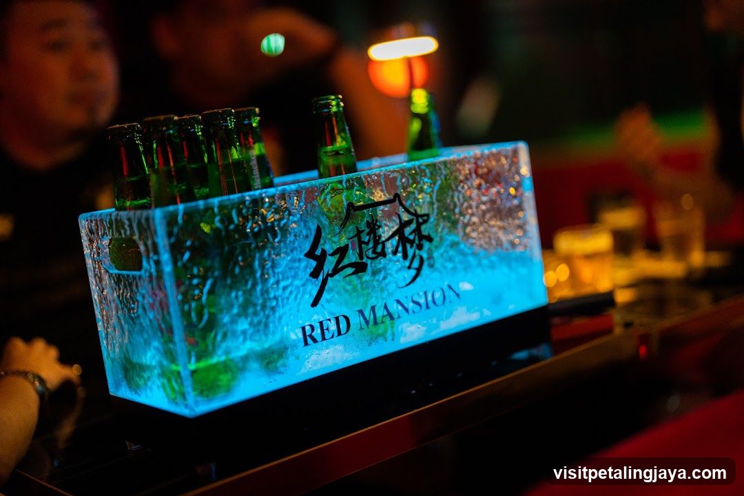 Red Mansion Beer Cooler